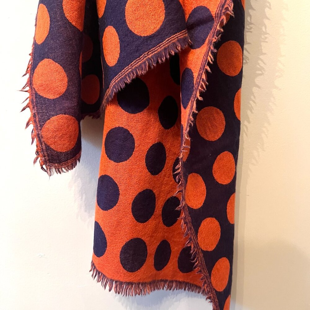 Big bold scarf - Picture 3 of 5